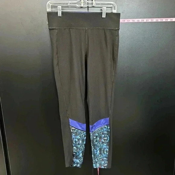 Spalding Mid Rise,Full length,Athletic, blue floral calf pattern - Picture 1 of 9
